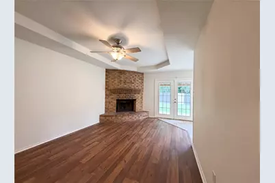 6505 Big Springs Drive, Arlington, TX 76001 - Photo 5