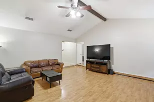 5506 Grantmont Dr, Arlington, TX 76016 - Photo 17