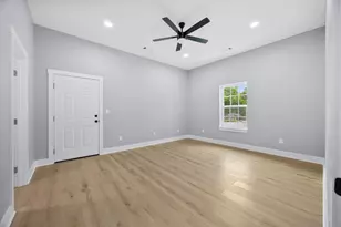 121 Brazier Rd, Ennis, TX 75119 - Photo 13