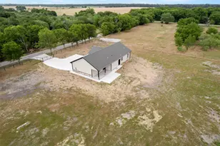 121 Brazier Rd, Ennis, TX 75119 - Photo 25