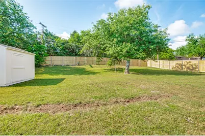 2406 Magna Vista Drive, Dallas, TX 75216 - Photo 25