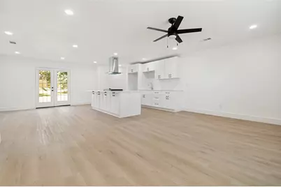 2406 Magna Vista Drive, Dallas, TX 75216 - Photo 11