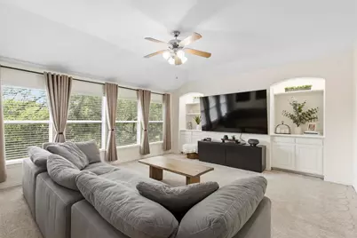 2520 Kodiak Circle, Euless, TX 76039 - Photo 13