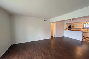 4715 Skillman St, Dallas, TX 75206 - Photo 3