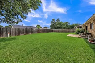 6705 Greenfield Dr, Arlington, TX 76016 - Photo 29
