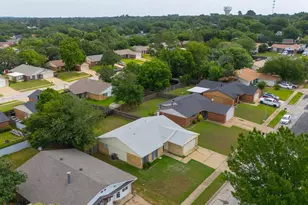 6705 Greenfield Dr, Arlington, TX 76016 - Photo 31