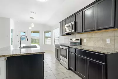 2729 Gains Mill Drive, Fort Worth, TX 76123 - Photo 5