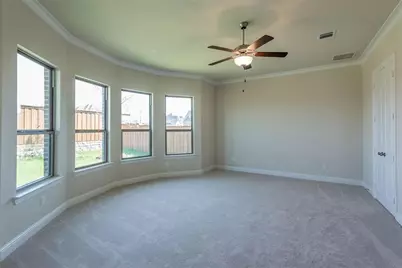 560 Thoroughbred Avenue, Frisco, TX 75036 - Photo 15