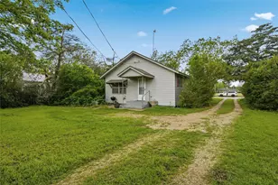 808 N Reagan St, West, TX 76691 - Photo 17