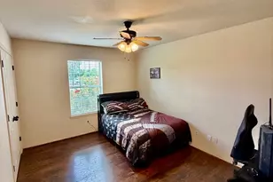 826 Gilliland Rd, Springtown, TX 76082 - Photo 23
