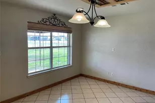 826 Gilliland Rd, Springtown, TX 76082 - Photo 9