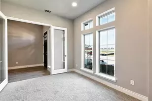333 Cowling Dr, Little Elm, TX 75068 - Photo 9
