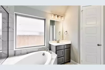 333 Cowling Drive, Little Elm, TX 75068 - Photo 11