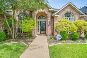 830 Doral Dr, Mansfield, TX 76063 - Photo 3
