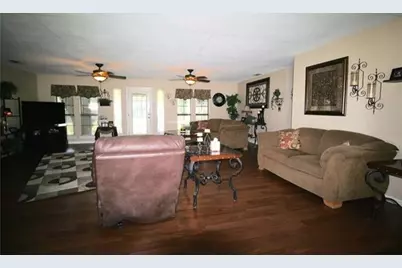 214 County Rd 4870, Newark, TX 76071 - Photo 11
