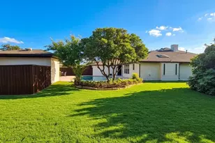 6415 Barkwood Ln, Dallas, TX 75248 - Photo 39