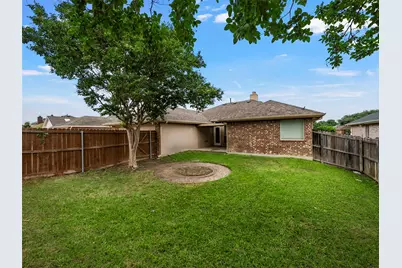526 Wyoming Drive, Murphy, TX 75094 - Photo 11