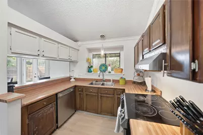 7808 Cornell Drive, Rowlett, TX 75088 - Photo 21