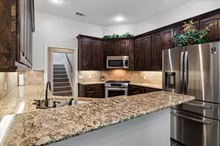 2928 Overland Trail, Sherman, TX 75092 - Photo 15