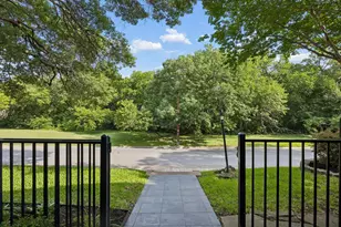 10832 Creekmere Dr, Dallas, TX 75218 - Photo 5