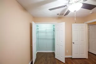 4741 Bradford Dr, Dallas, TX 75219 - Photo 13