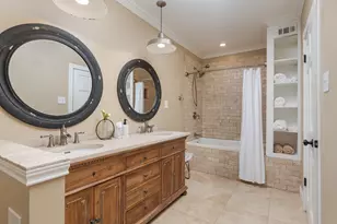 203 E Umphress St, Van Alstyne, TX 75495 - Photo 19