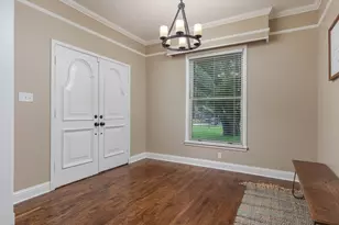 203 E Umphress St, Van Alstyne, TX 75495 - Photo 5