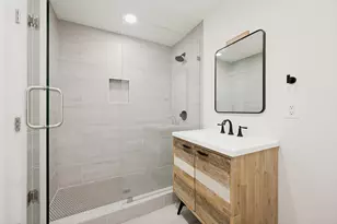 10349 Carry Back Cir, Dallas, TX 75229 - Photo 17