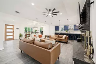 10349 Carry Back Cir, Dallas, TX 75229 - Photo 11
