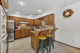 2317 Meandering Way, Arlington, TX 76011 - Photo 13