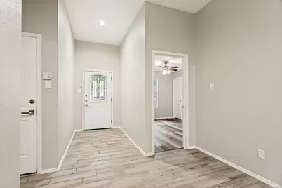 11812 Gold Creek Drive E, Fort Worth, TX 76244 - Photo 3