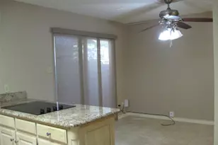 5200 Ledgestone Dr, Fort Worth, TX 76132 - Photo 9