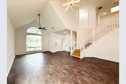 1307 Pawnee Trail, Carrollton, TX 75007 - Photo 5