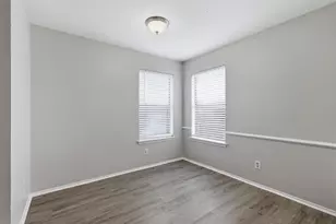 6640 Inwood Dr, Watauga, TX 76148 - Photo 17