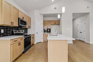 10516 Ruffin Dr, Fort Worth, TX 76131 - Photo 7