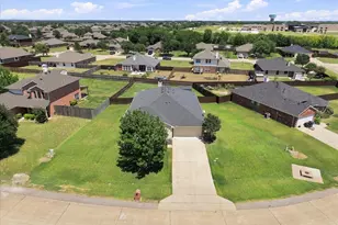 2744 Stoney Hollow Ln, Rockwall, TX 75087 - Photo 3