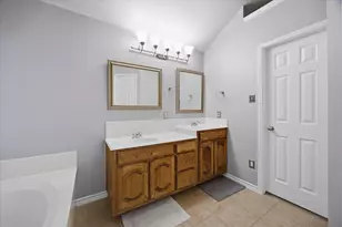 2744 Stoney Hollow Ln, Rockwall, TX 75087 - Photo 25