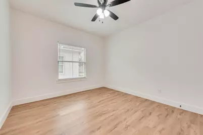 1807 Franklin Avenue, Bonham, TX 75418 - Photo 5