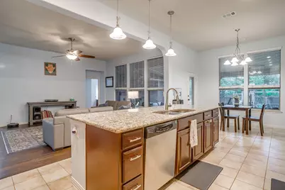961 Tara Drive, Burleson, TX 76028 - Photo 9