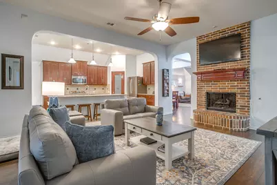 961 Tara Drive, Burleson, TX 76028 - Photo 3