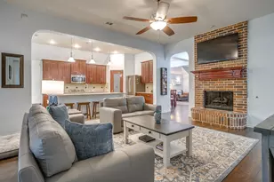 961 Tara Dr, Burleson, TX 76028 - Photo 3