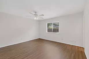 2317 Idlewood Dr, Arlington, TX 76014 - Photo 13