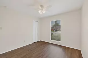 2317 Idlewood Dr, Arlington, TX 76014 - Photo 23