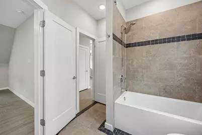 801 W Morphy Street, Fort Worth, TX 76104 - Photo 25