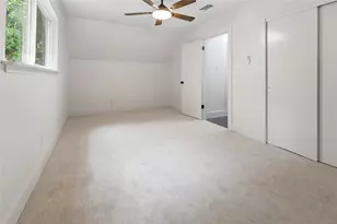 220 Robert St, Burleson, TX 76028 - Photo 37