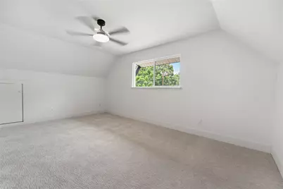 220 Robert Street, Burleson, TX 76028 - Photo 31