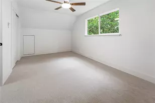 220 Robert St, Burleson, TX 76028 - Photo 39