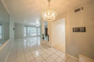15906 Club Crest Dr, Dallas, TX 75248 - Photo 9