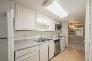 15906 Club Crest Dr, Dallas, TX 75248 - Photo 11