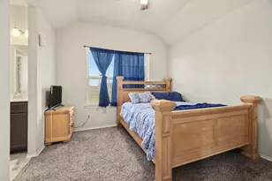8909 Tenderfoot Ln, Aubrey, TX 76227 - Photo 21